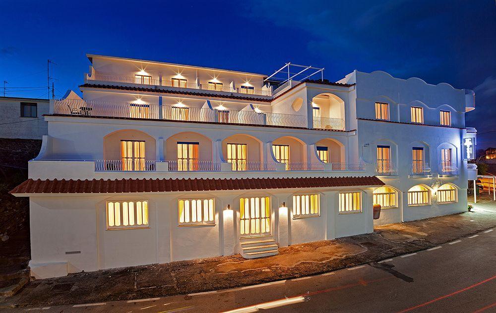 Hotel Caruso Massa Lubrense Exterior foto
